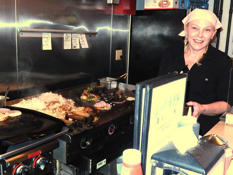 darla darla at the grill